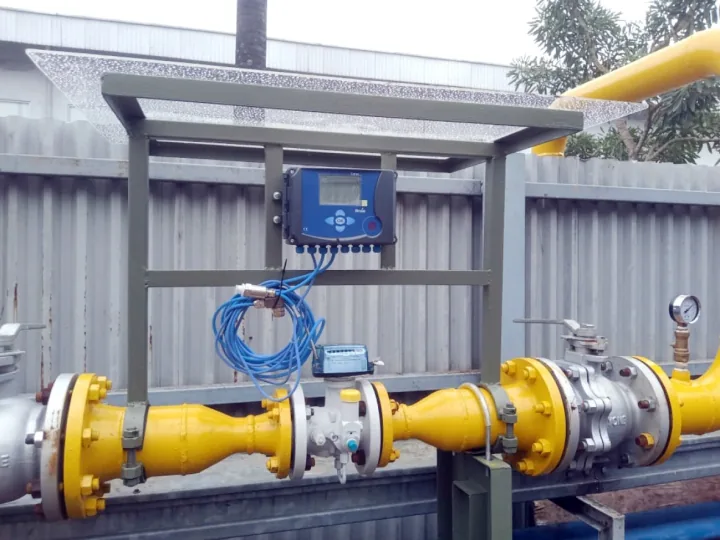 Instalasi pipeline gas industri PT Damitech Mekanika Indonesia